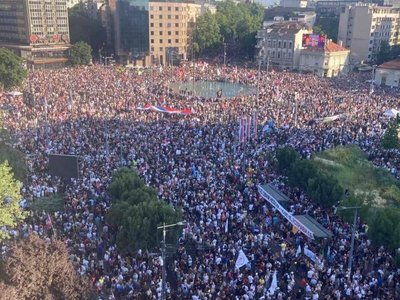 Violent Clashes Erupt in Serbia Over Student Expulsions