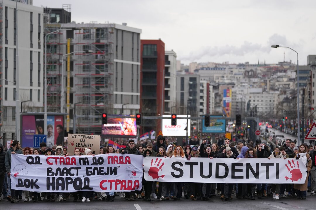 Istekli prijemi učenika pokreću proteste širom Srbije