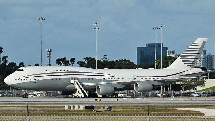Controversy Grows Over Qatari Jet Designated as Air Force One