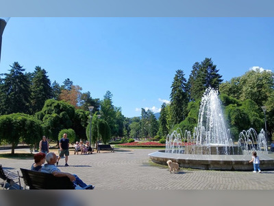 Foreign Tourist Visits to Serbia Fall 0.8 Percent in June