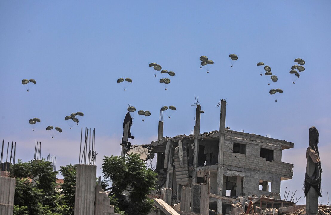 Germany Resumes Airdrops of Humanitarian Aid Over Gaza