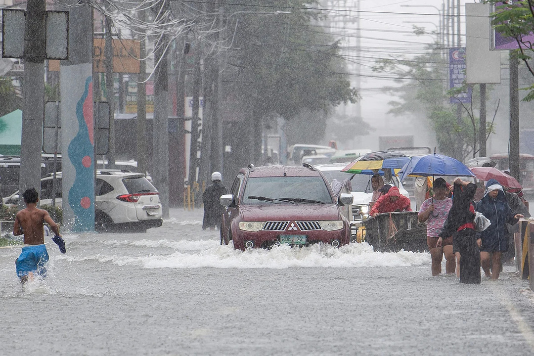 Philippines Monitors Surge in Leptospirosis Cases After Floods