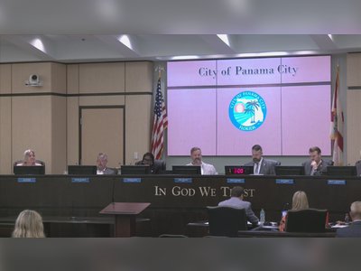 Panama City Residents Voice Concerns at Monthly Town Hall Meeting