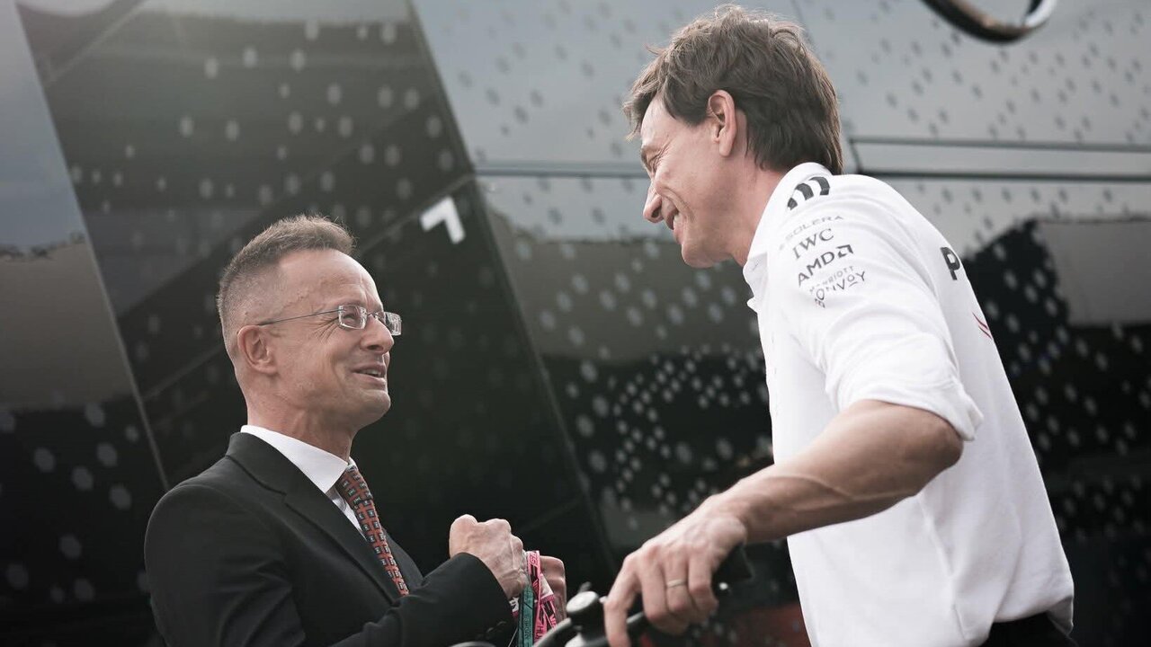 Mercedes to Build Hungary’s Largest Car Factory