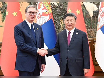 Vučić planira posetu Kini, signalizuje mogući sastanak sa Putinom.