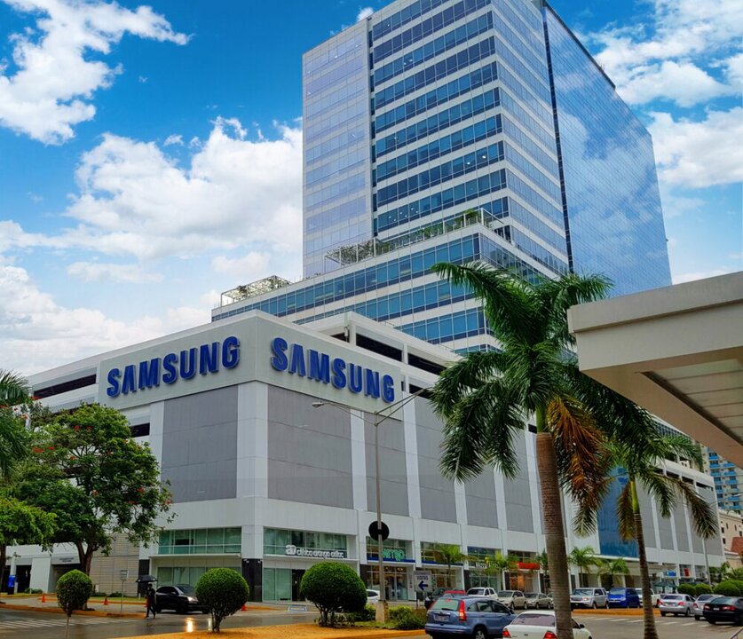 Samsung Opens New Store in Panama City