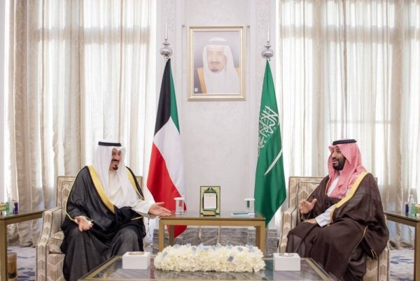 Crown Prince, Kuwaiti Prime Minister Discuss Strengthening Bilateral Ties in NEOM