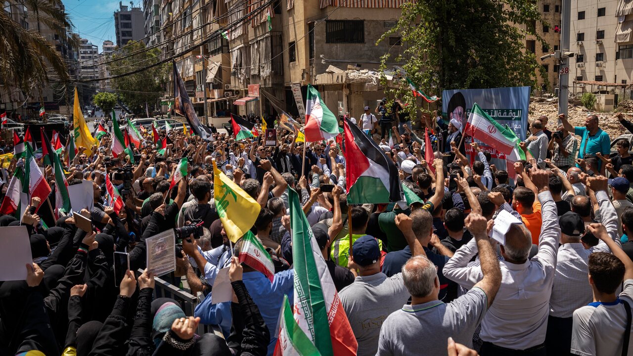 Hezbollah Resists Disarmament Amid Growing Pressure