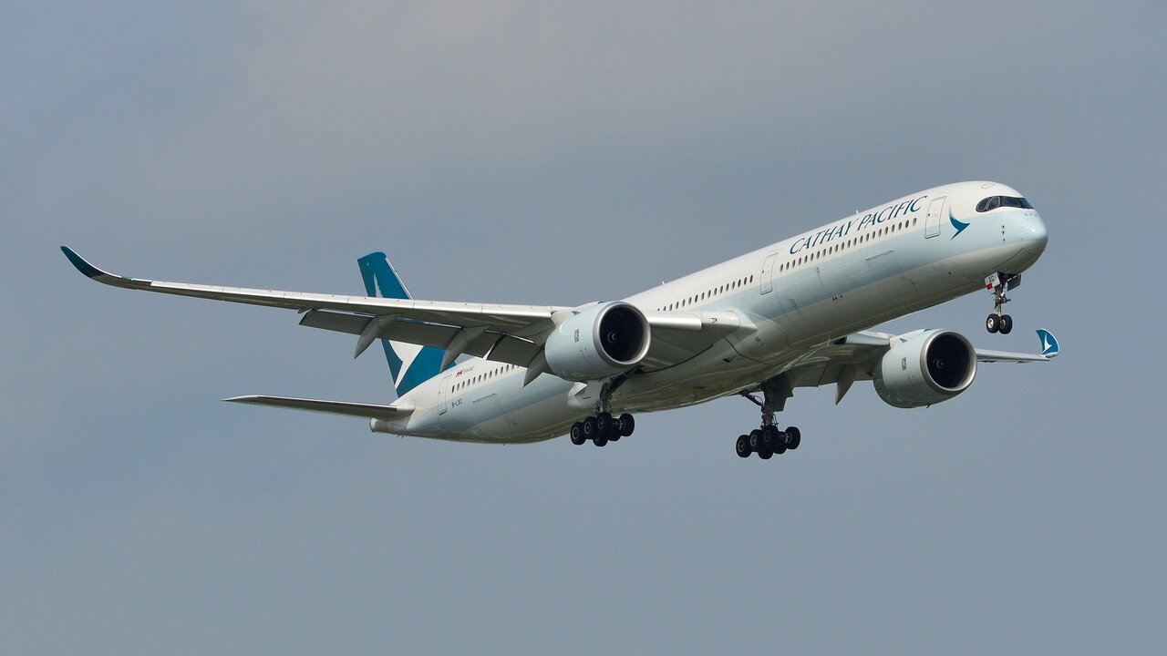 Direct Flights Resume Between Brussels and Hong Kong