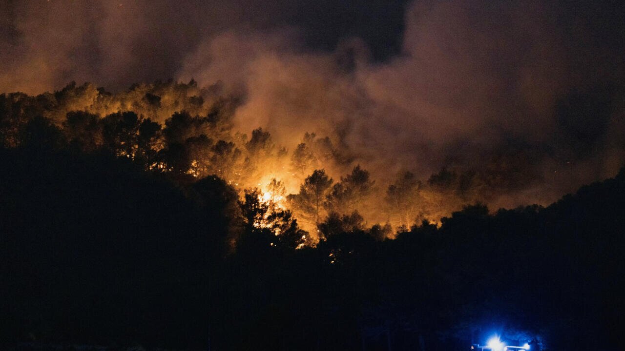 France’s Largest Wildfire This Summer Leaves One Dead and Nine Injured
