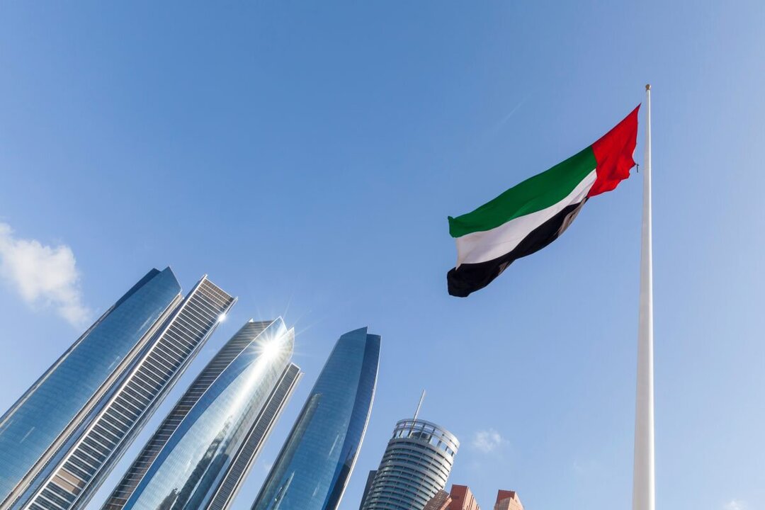 UAE Economic Growth Slows Outside Oil Sector