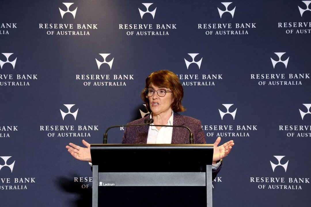 Australia Cuts Interest Rates as Inflation Slows