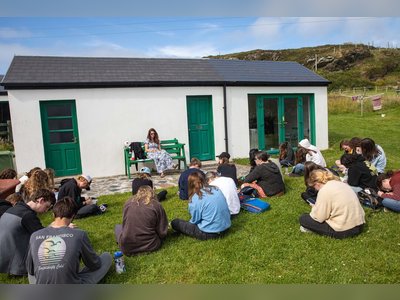Travel Writing Project Explores Ireland