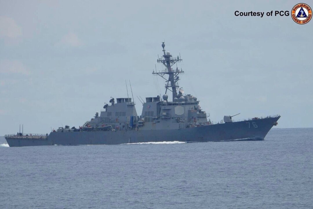 US Warships Deployed After Chinese Vessels Collide in Disputed Waters