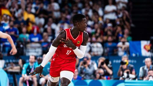 Deutschland schlägt die Türkei, während Litauen Slowenien im FIBA-Wettbewerb dominiert.