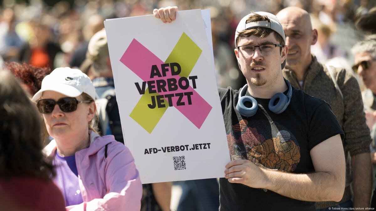 Poll Finds Germans Expect Far-Right Premier by 2026