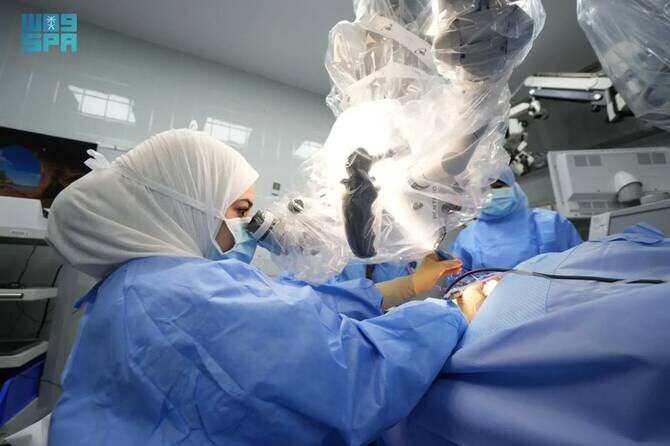 Riyadh Hospital Performs First Cochlear Implant Surgery Using Robotic ...