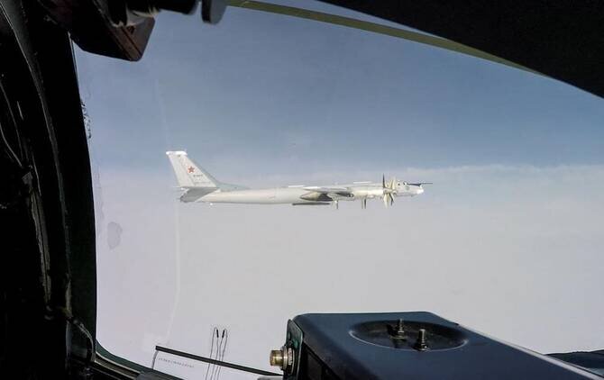 Russian Strategic Bombers Conduct Flight Over Sea of Japan Amid Rising Geopolitical Tensions