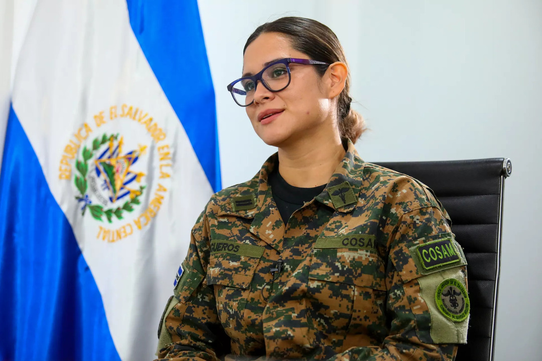 El Salvador Schools Enforce Military-Style Inspections