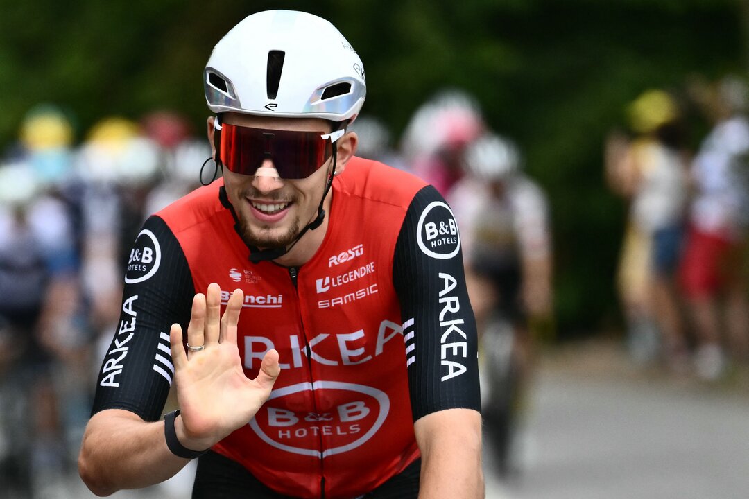 Héros du Tour de France subit une intervention chirurgicale après des complications