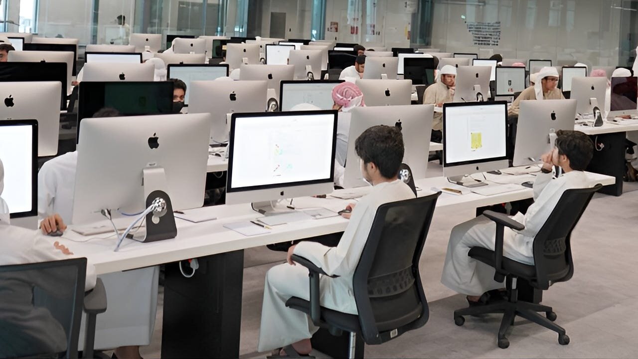 الإمارات تطلق أول منهج وطني للذكاء الاصطناعي في المدارس