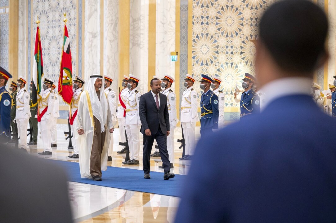 الإمارات تعزز منافستها مع الصين في جميع أنحاء إفريقيا