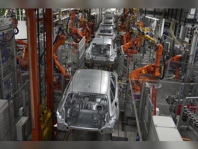 Deutsche Wirtschaft schrumpft im zweiten Quartal stärker als erwartet.