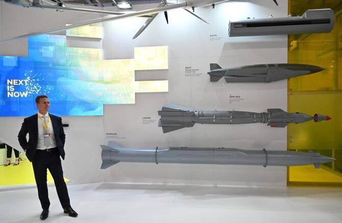 Ex-army officer accused of 'rules breach' in Israeli firm's bid for $2bn UK contract