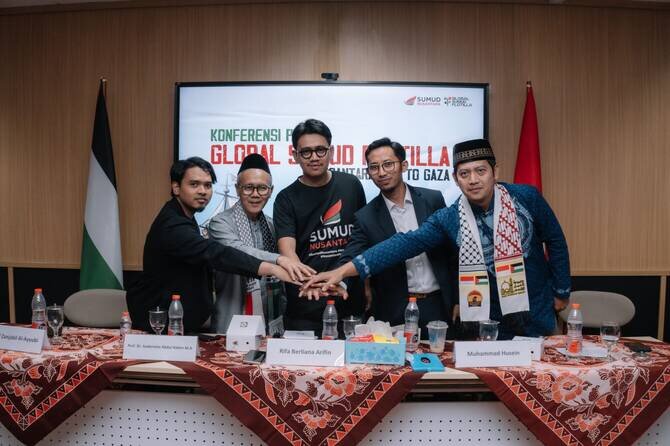 Asian Activists Set Sail for Largest-Ever Gaza Aid Flotilla