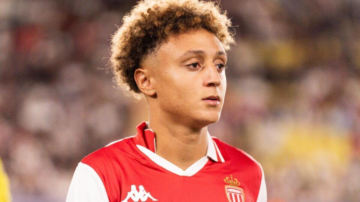 Ben Seghir Linked with Move to Bayer Leverkusen