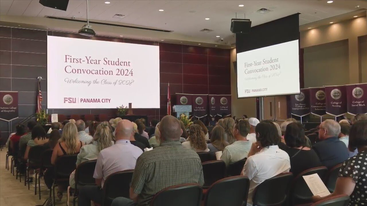 FSU Panama City Welcomes New Students at Annual Convocation