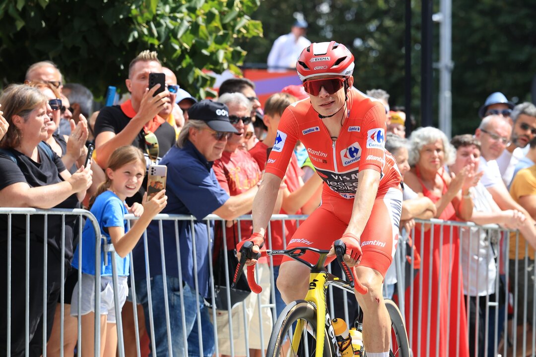 Victor Langellotti Prepares for Vuelta a España Challenge