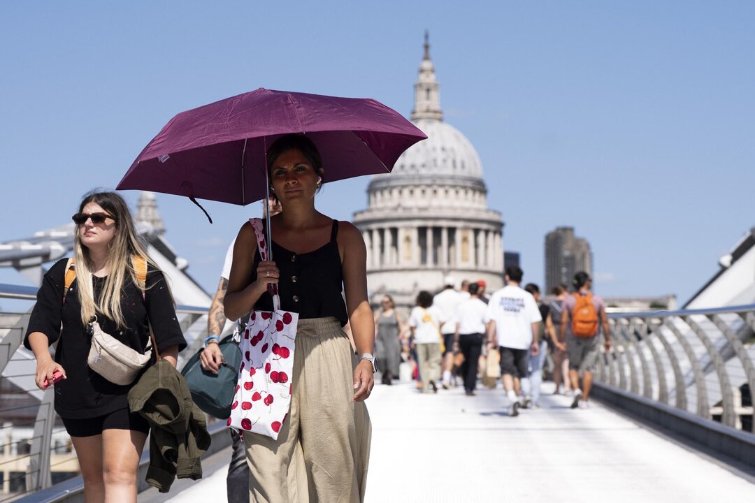 UK on Track for Hottest Summer on Record