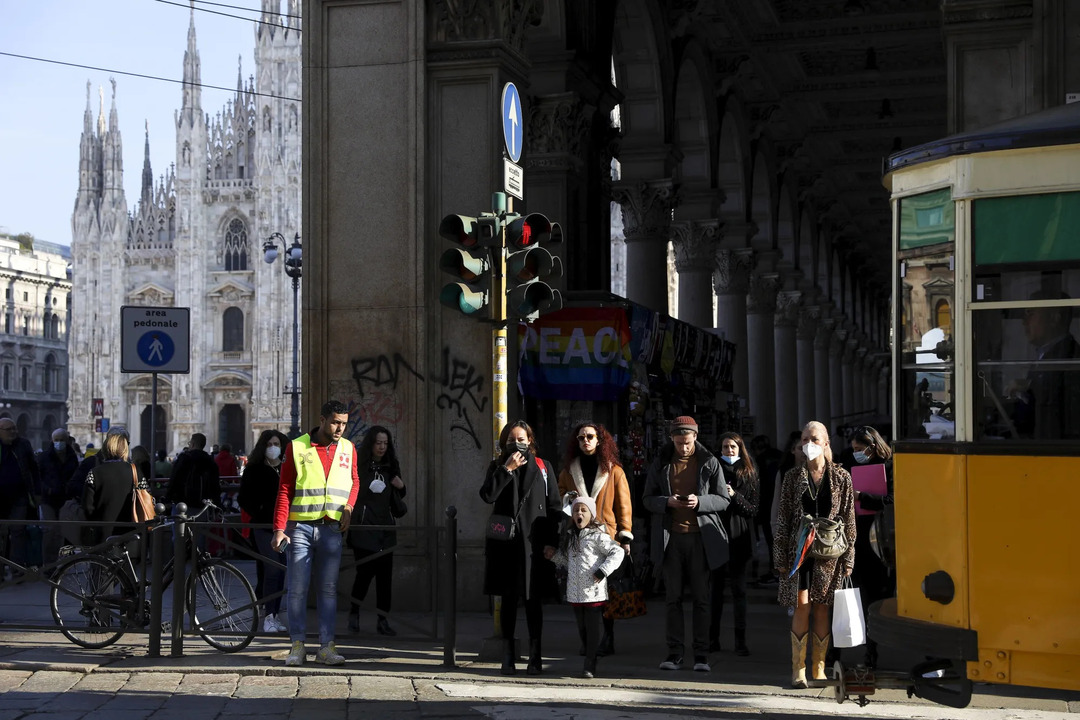 Italian Consumer Confidence Falls Sharply