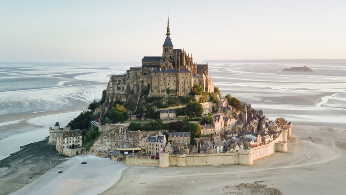 Traveler Shares First Impressions of France