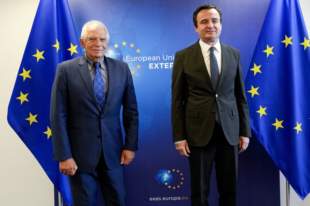 Kosovo and Serbia Face Increased Diplomatic Pressure