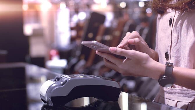 Mada Drives Saudi E-commerce to $7bn in June, Reflecting Shift to Cashless Retail