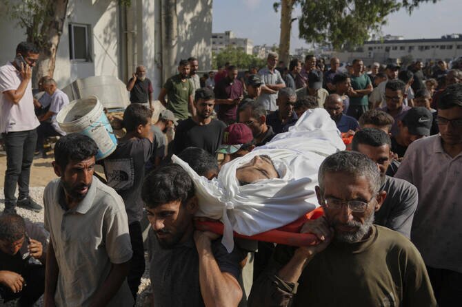 Israel Intensifies Airstrikes in Gaza City Suburbs Amid Plans for Full-Scale Offensive