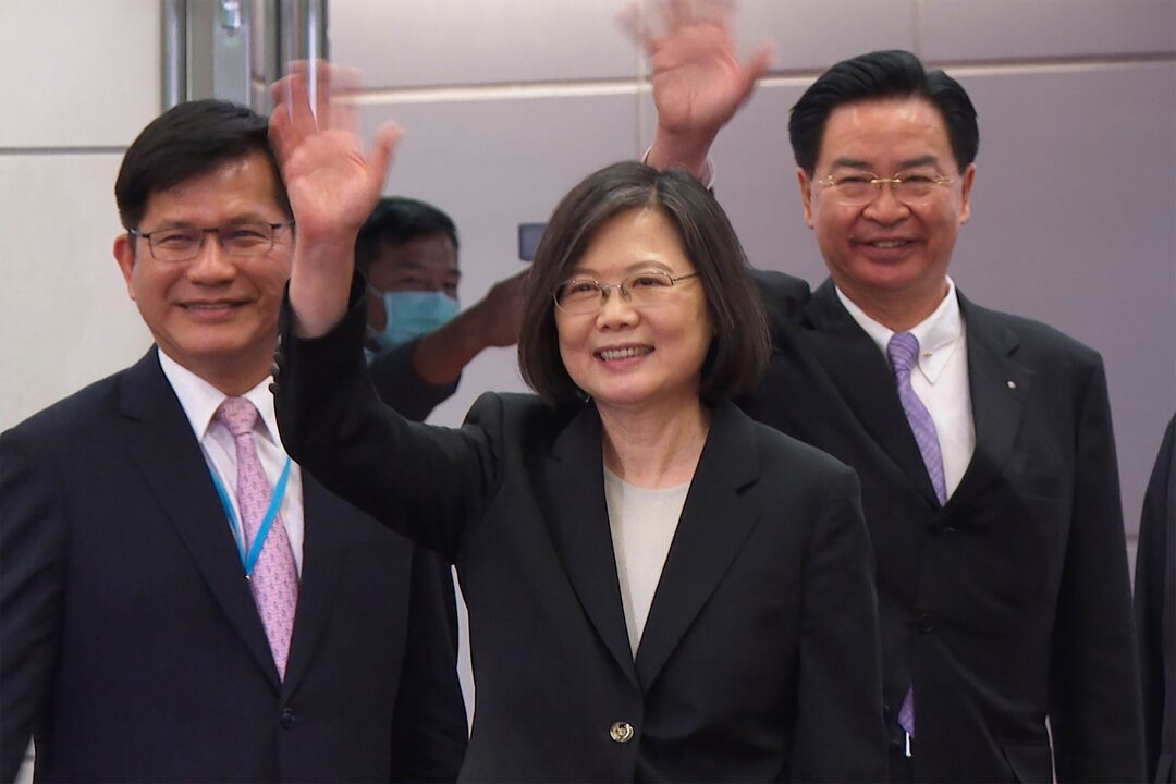 China Protests Taiwan Foreign Minister’s Visit to the Philippines