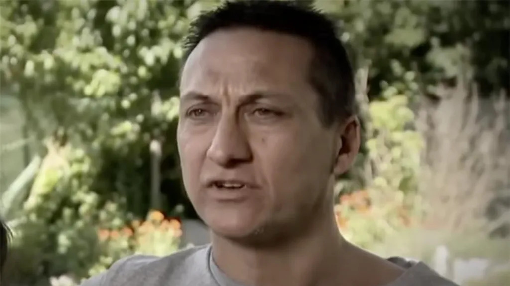 Australian Fugitive Receives Help to Evade Capture
