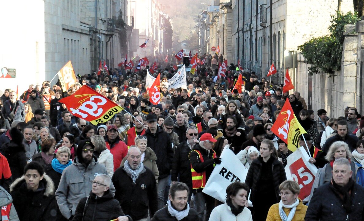 Viral Calls Spark Nationwide Shutdown Threat in France