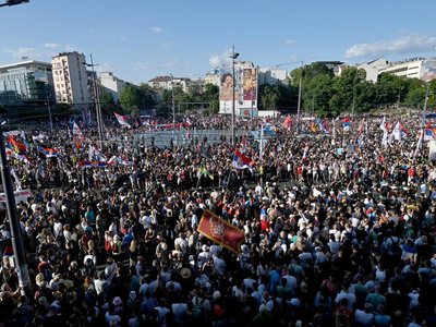 Mass Protests in Serbia Demand Justice and Snap Elections