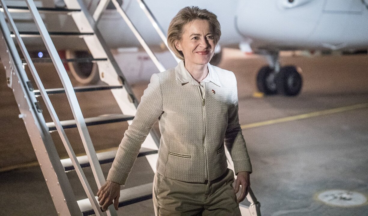 Von der Leyen’s Plane Disrupted by Suspected Russian GPS Interference