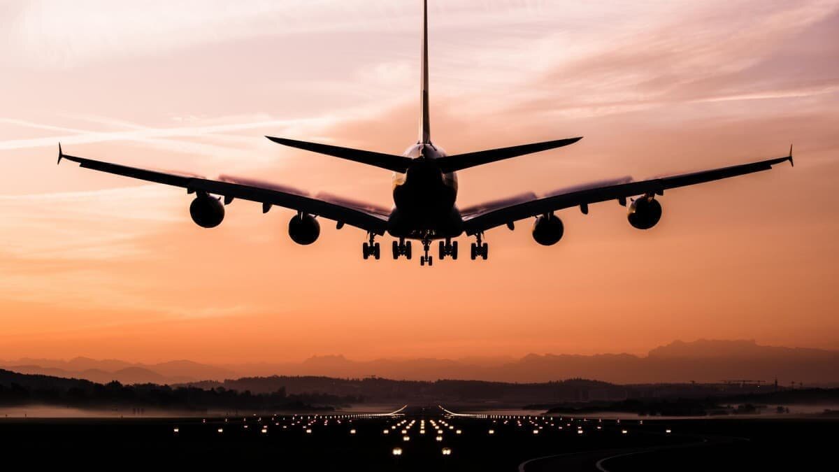 EU Considering Tax Holiday for Jet and Shipping Fuels