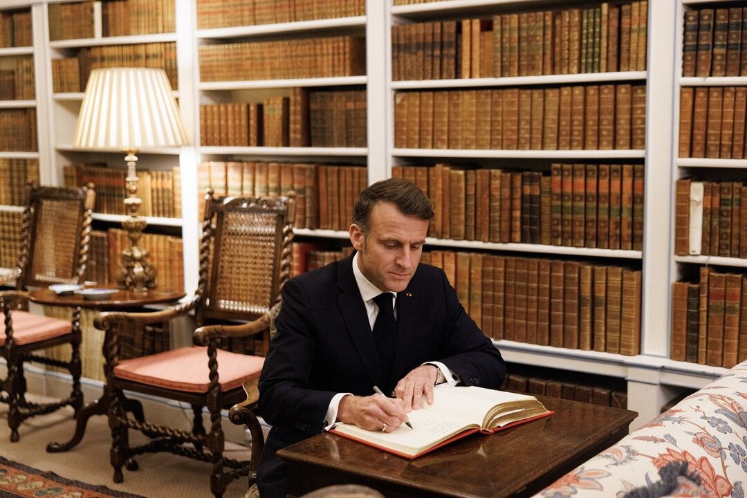 France’s Political System Viewed as in Decline