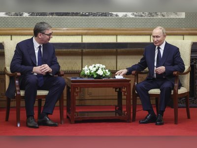 Vučić Meets Putin During Visit to China