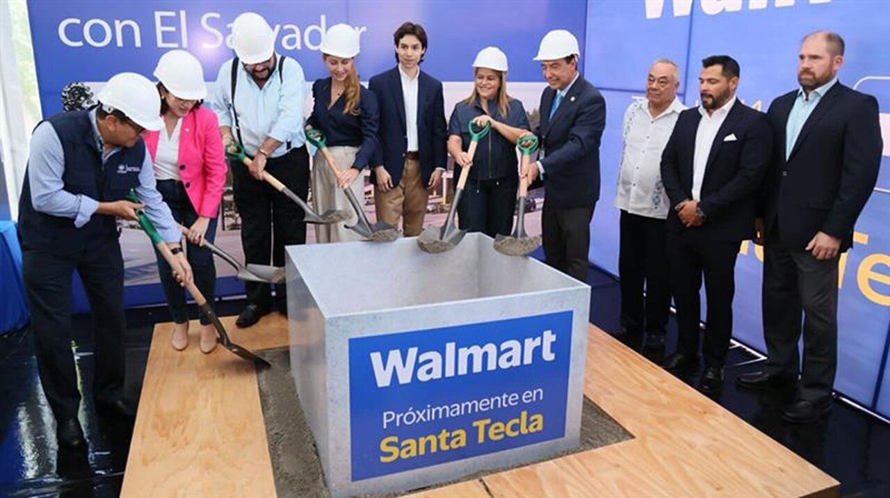 Walmart Expands Operations in El Salvador