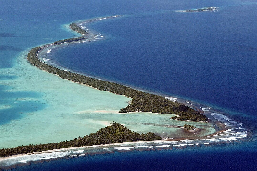 Australia and Tuvalu Sign Landmark Climate Migration Visa Deal