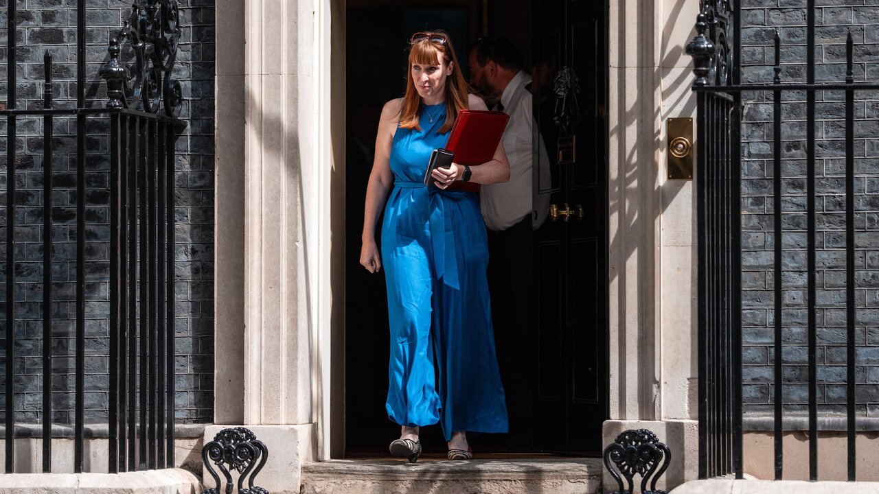 UK Deputy Prime Minister Admits to Underpaying Tax