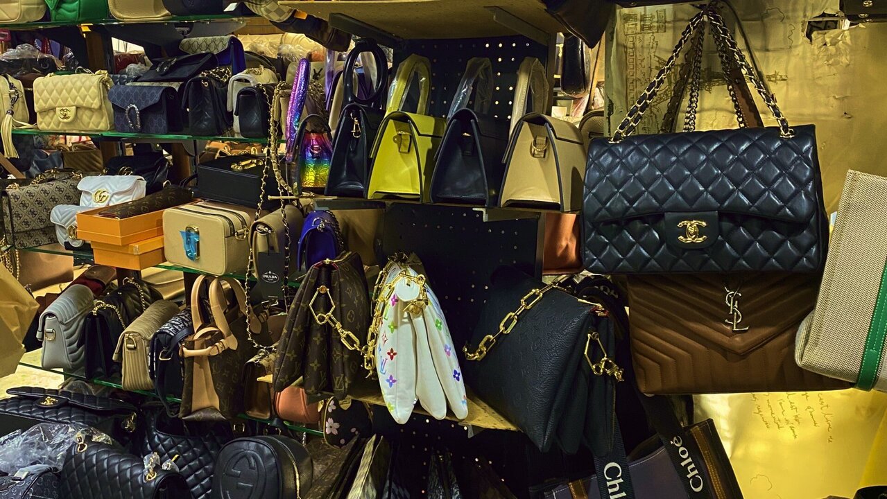 Clothing Brands Accused of Letting Counterfeits Enter Belgium